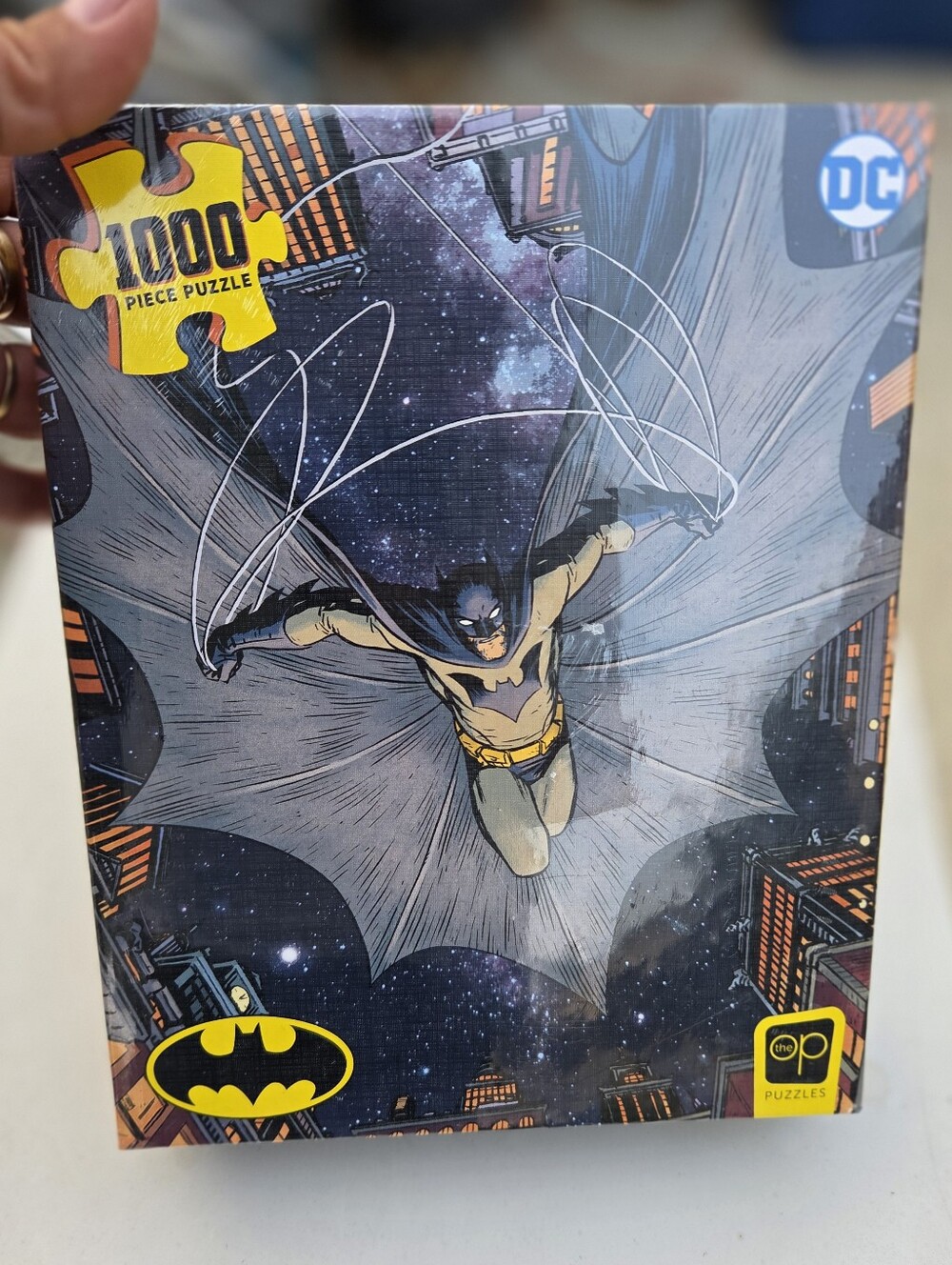 DC Comics Batman Jumps Into Night Puzzle - Black, Gray, Yellow